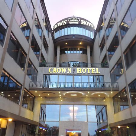 Crown Hotel Djoeba Buitenkant foto